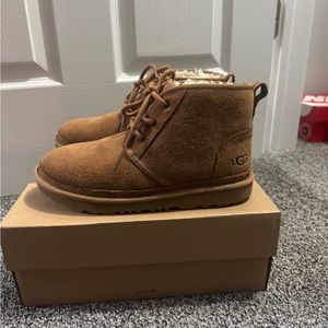 UGG Women Brown Boots Never Worn
